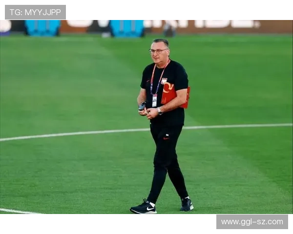 东体报道米赫涅维奇或将执掌国足足协对此传闻保持沉默