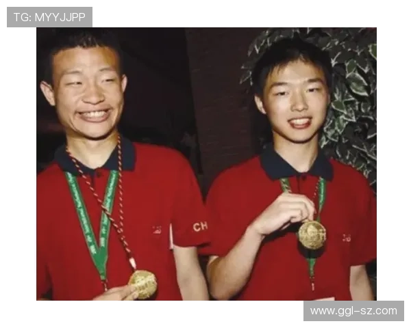 刘维伟调侃杨瀚森从婴儿肥到脸变大酒窝消失的变化历程